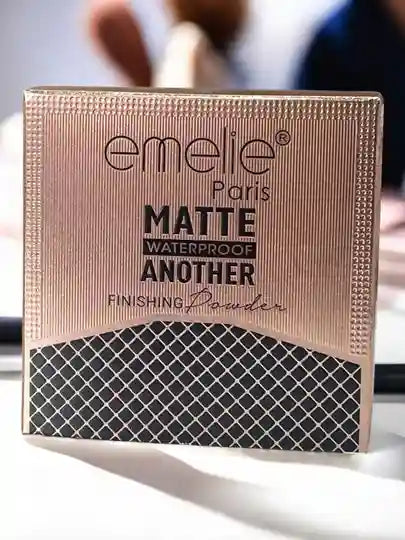 Emel Paris Matte Finishing Powder