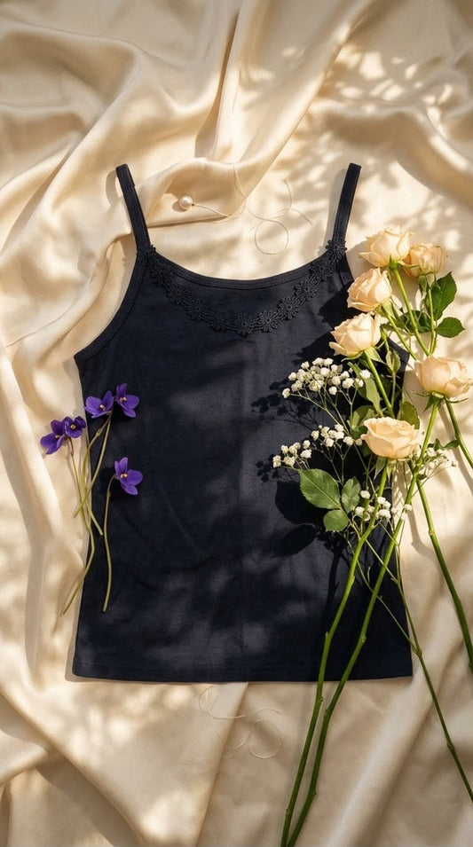 Women’s White Lace Trim Cami Top