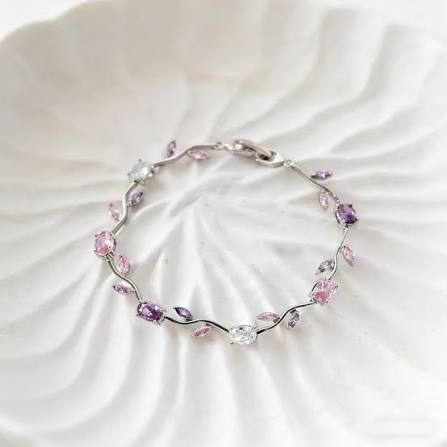 Tulip Vine Crystal Bracelet